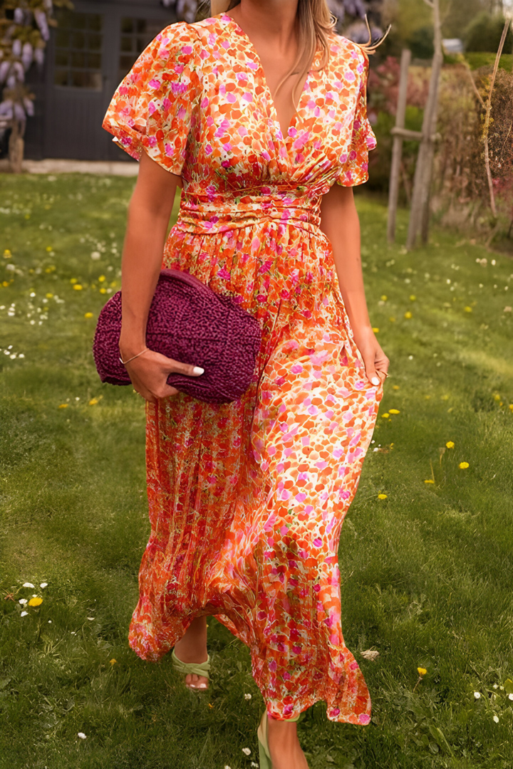 Ava™ | Elegant maxi dress with V-neck and feminine fit