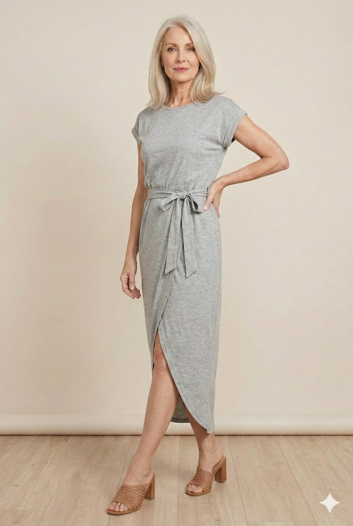 Evelyn | Casual midi dress