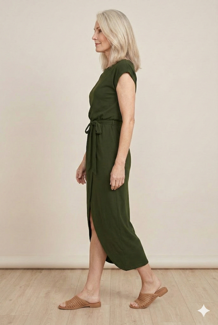 Evelyn | Casual midi dress
