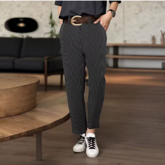 MATHILDA | ELEGANT, FIGURE-FLATTERING STRIPED TROUSERS