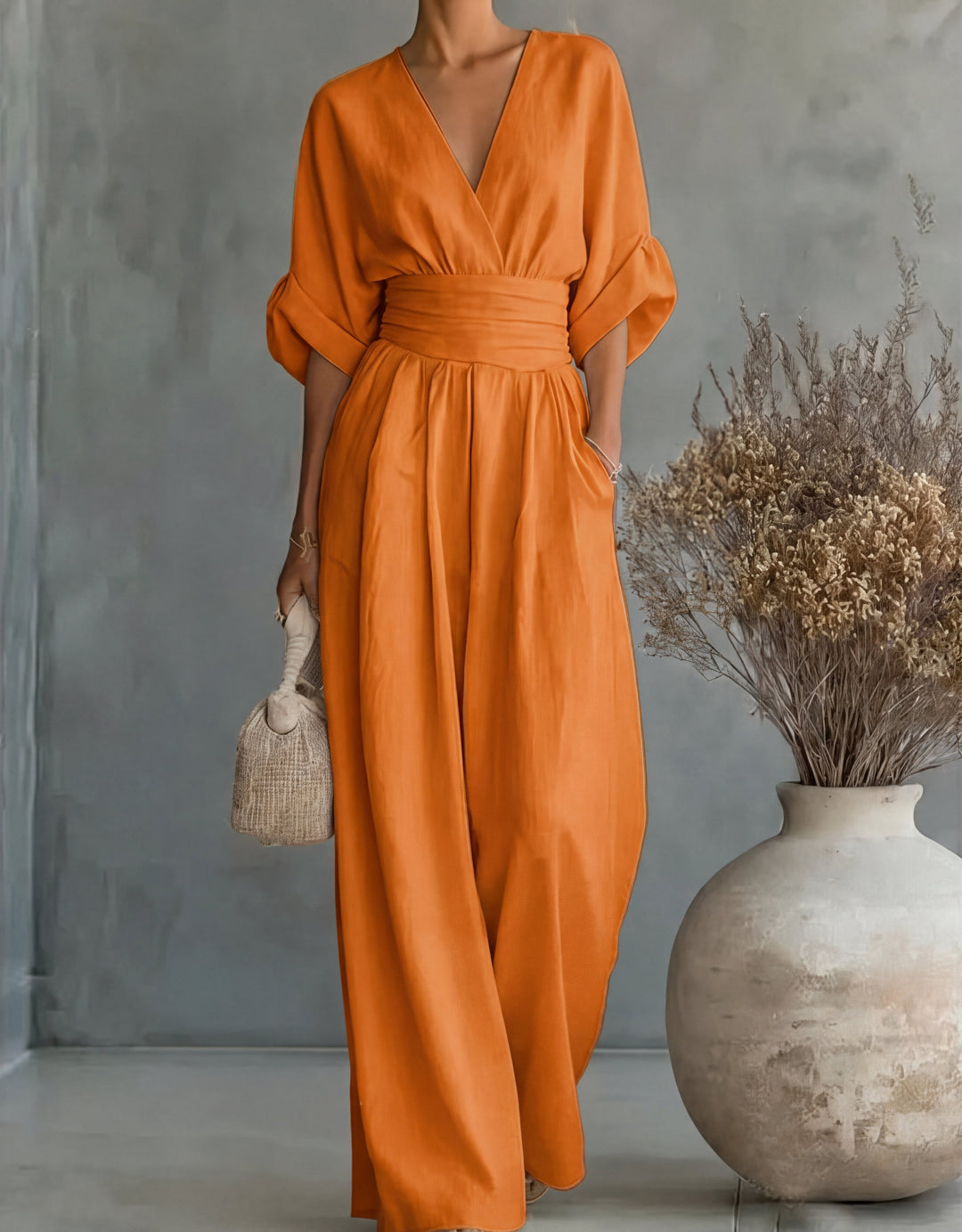 Daniela - Elegant Wide-Leg Jumpsuit with V-Neckline
