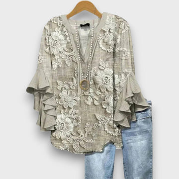 Lunelle – Floral Print Day Blouse