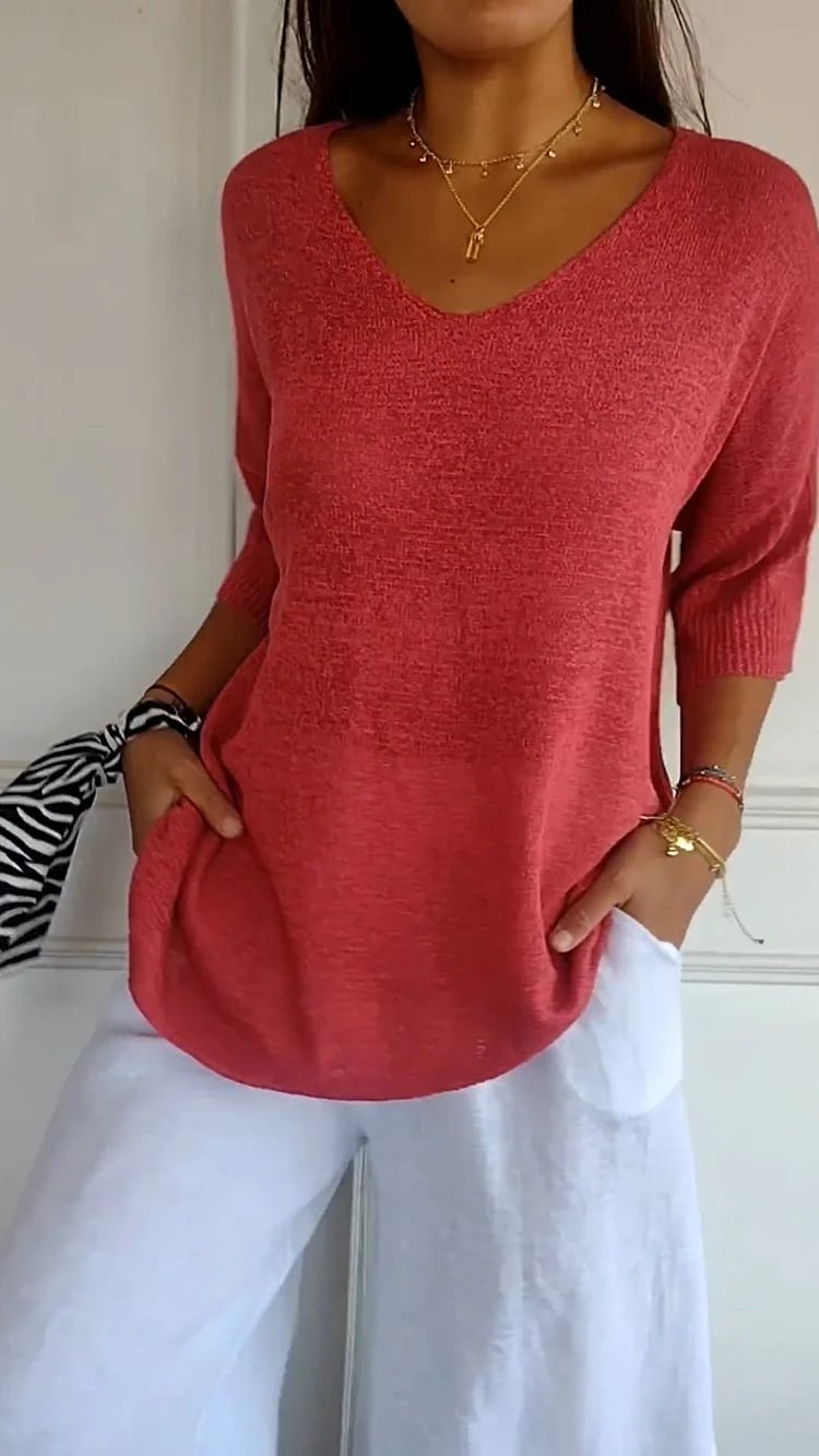 Alva™ | Knitted Spring Top with V-Neckline